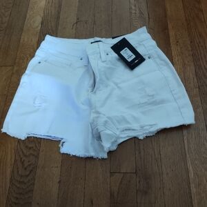 NWT White Fashionnova Jean Shorts Size 5